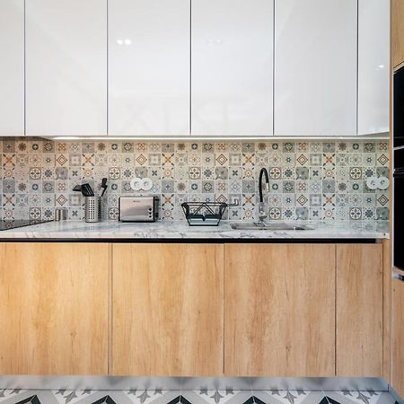 Whome | Great Location & Large Family Apartment W/Patio ลิสบอน ภายนอก รูปภาพ