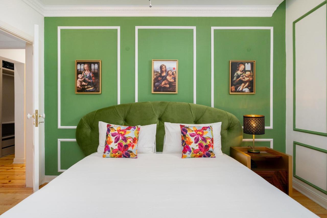 Whome | Great Location & Large Family Apartment W/Patio ลิสบอน ภายนอก รูปภาพ